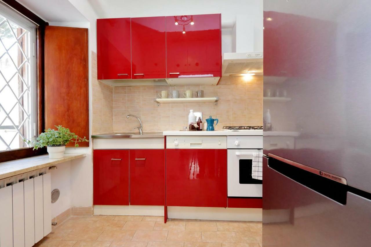 St Peter Mediatrice Apartment โรม ภายนอก รูปภาพ